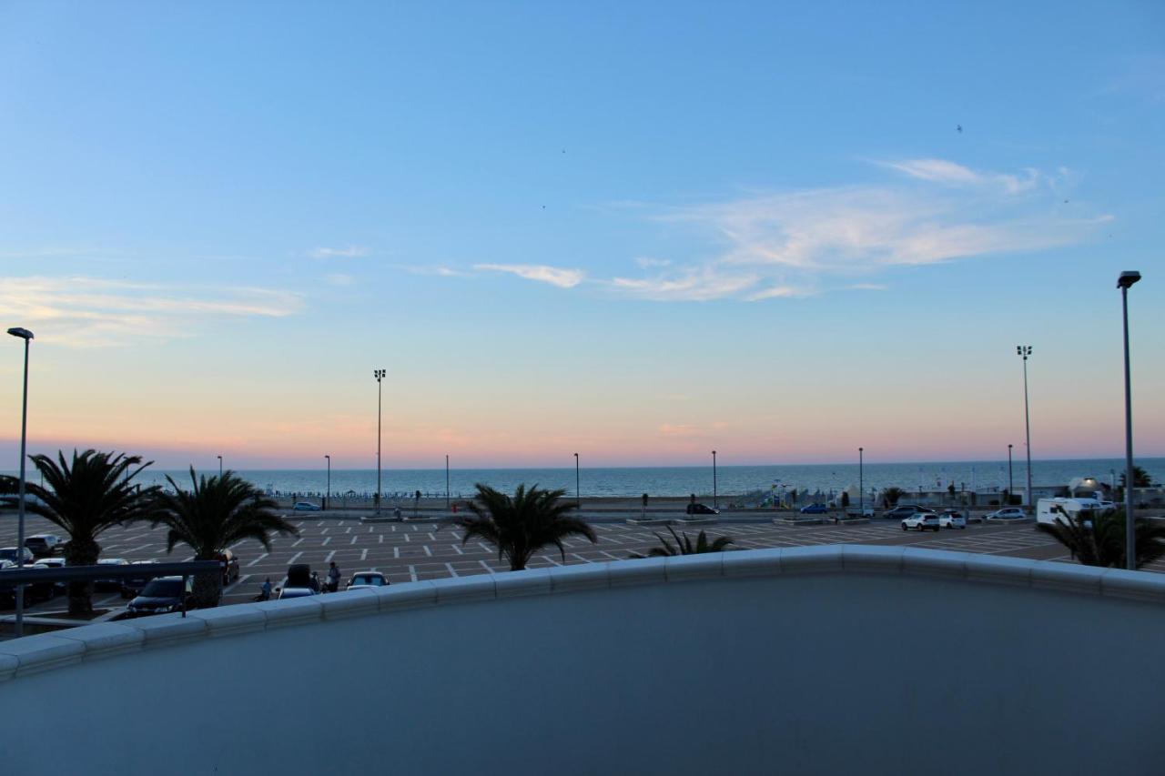 Manfredi Sea Room Vieste Exterior photo